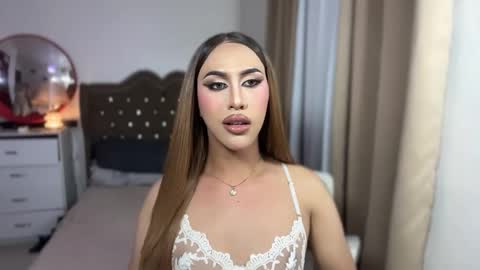 EMELY online show from February 15, 7:21 am