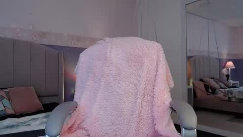 Danna online show from February 23, 4:25 am