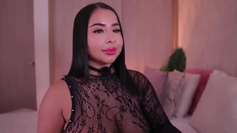    online show from October 10, 10:25 pm