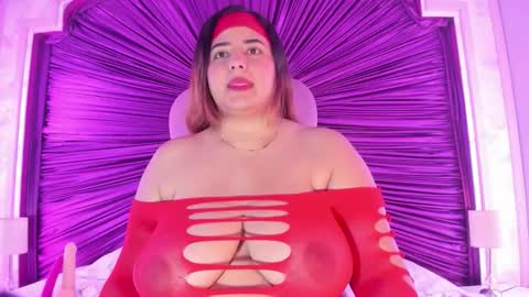 Emiily Grace online show from March 15, 12:19 pm