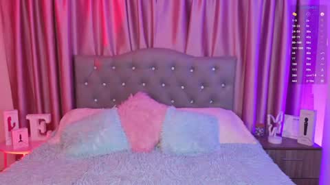 Emily online show from July 1, 1:58 am
