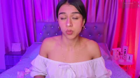 Emily online show from February 5, 12:25 am