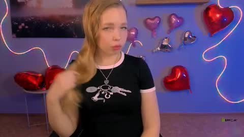 emilia_dark__ online show from February 16, 8:45 am