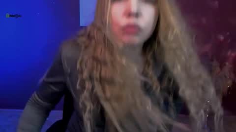 emilia_dark__ online show from February 7, 9:01 am