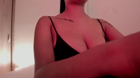 Emilia Big Boobs online show from January 27, 7:13 pm