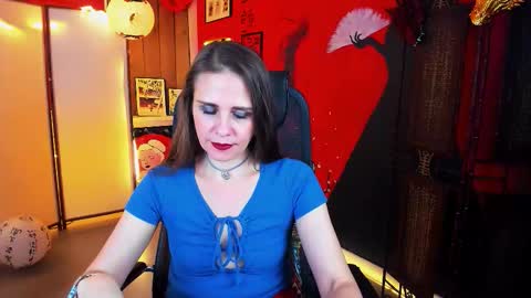 Emilia Bedy online show from November 30, 9:38 am