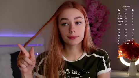 Tessa online show from November 11, 12:57 am