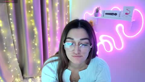 Emiliya online show from March 12, 8:51 am