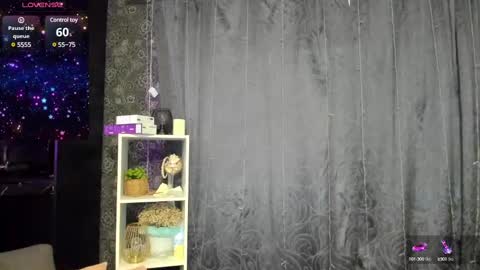 Emiliya online show from February 15, 2:15 am