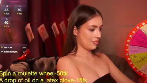  Emiliya  online show from September 19, 2:10 pm