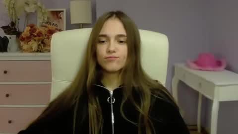 Emilly online show from January 31, 10:42 am