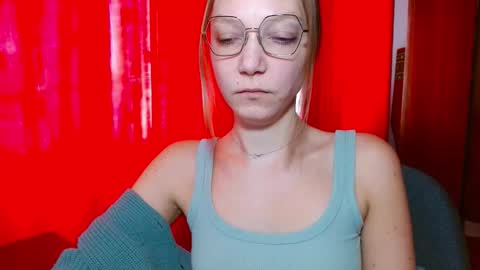 Emilly online show from February 3, 6:40 am