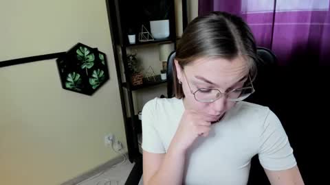 Emilly online show from February 11, 10:14 am