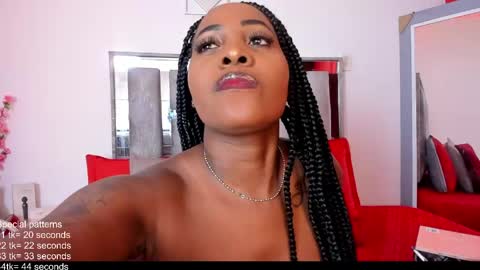 Emilly Roa online show from June 4, 7:42 pm