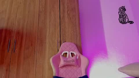 emily lady20  Independient modelIndependiente online show from February 24, 3:23 am