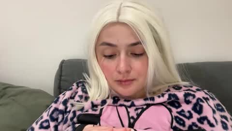 emily_morning_dew online show from November 7, 5:48 pm