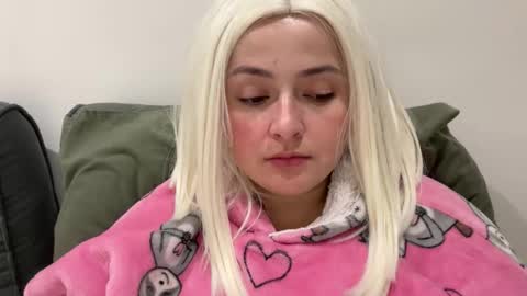 emily_morning_dew online show from November 29, 7:32 pm