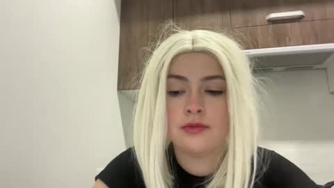 emily_morning_dew online show from December 14, 9:26 am