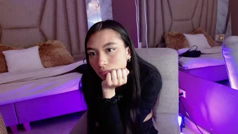 Emily online show from April 2, 2:24 pm