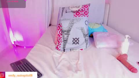 Emily online show from July 6, 6:10 am
