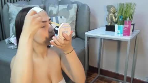 Emily  online show from September 11, 12:50 pm