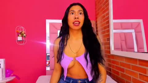 Emily online show from September 26, 11:40 am