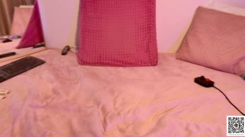 Emily online show from May 6, 12:49 am
