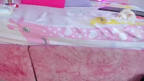 emily_sweett__ online show from November 13, 3:31 am