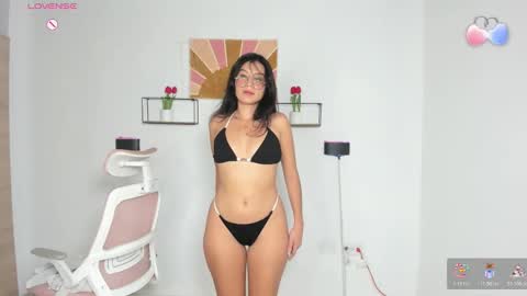 Emi online show from February 12, 9:18 pm