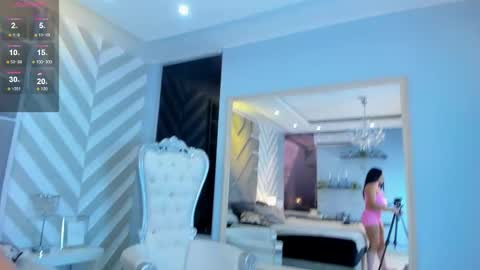 Emily White online show from November 1, 7:57 pm