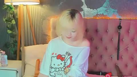 Baby Emelli online show from August 2, 10:28 am
