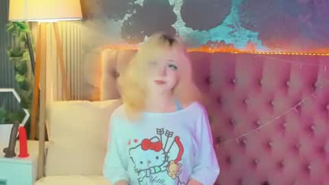 Baby Emelli online show from July 30, 7:31 am