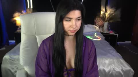 Emy online show from November 22, 8:13 am