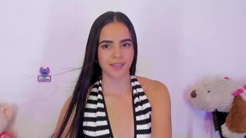 Snapshot of emilyclay_1 chatting on October 12, 9:49 pm Sweet Emily online show from October 12, 9:49 pm