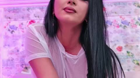 Emily online show from November 12, 7:49 pm