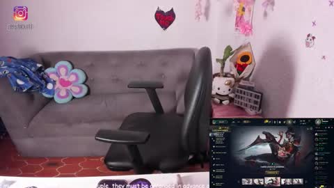 Emily online show from February 22, 7:01 am