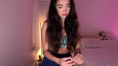 emilyfawn online show from July 17, 5:20 am