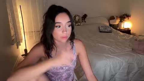 emilyfawn online show from July 23, 5:27 am