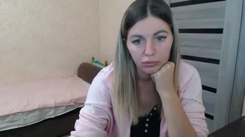 emilyfork online show from September 13, 7:55 am