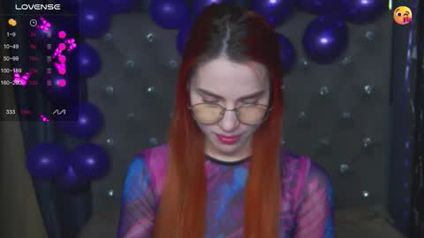 EmilyKents online show from December 5, 1:27 am