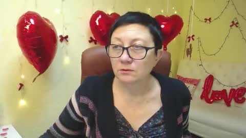 Emily online show from February 6, 9:06 pm