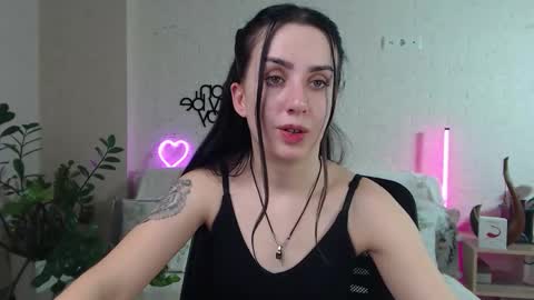 Emyli online show from March 4, 1:01 am