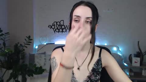 Emyli online show from March 9, 10:19 pm