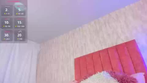 Snapshot of emilyparker__ chatting on September 9, 9:48 pm My IG - EmilyParker   online show from September 9, 9:48 pm