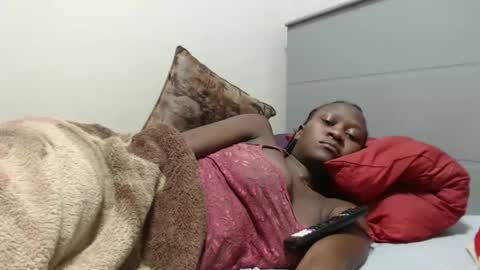 Emilly online show from March 6, 12:42 am