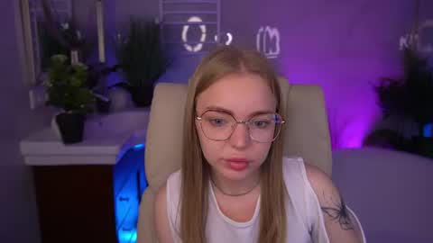  MY NAME IS Emily WELCOME EVERYONE I WILL BE HAPPY TO GIVE YOU WHAT YOU HAVE DREAMED OF FOR SO LONG online show from June 13, 6:13 am
