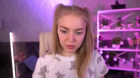  MY NAME IS Emily WELCOME EVERYONE I WILL BE HAPPY TO GIVE YOU WHAT YOU HAVE DREAMED OF FOR SO LONG online show from September 18, 6:50 am