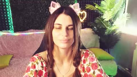 Emily online show from September 25, 5:25 am