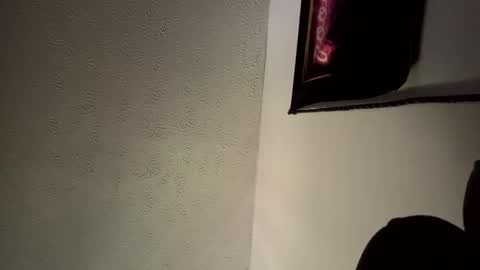 Snapshot of emilywarren296 chatting on October 9, 1:27 pm emilywarren296 online show from October 9, 1:27 pm