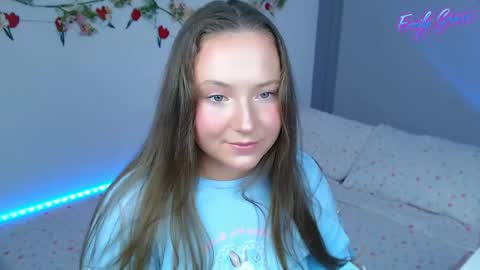 Emily online show from April 23, 10:00 pm